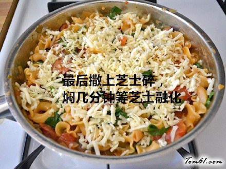 芝士菠菜香肠意大利面图片5