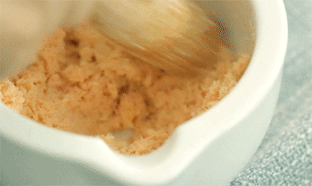 【三文鱼肉松】捣碎