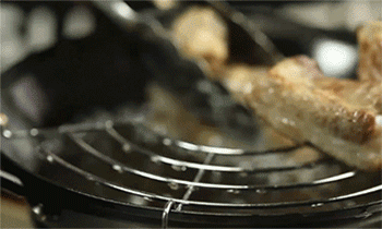 【南乳排骨】捞出排骨