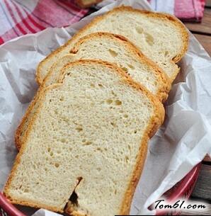 小麦胚芽吐司的做法，面包机的预约功能实在