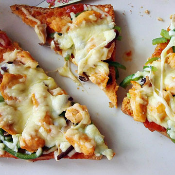 充满异域风情的香菇鸡肉披萨怎么做