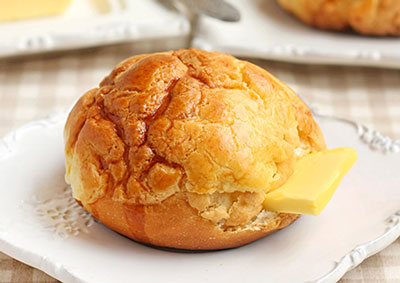 港式菠萝包、菠萝油的做法及正确吃法