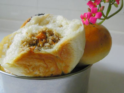 肉馅黑胡椒面包的做法，黑胡椒面包怎么做