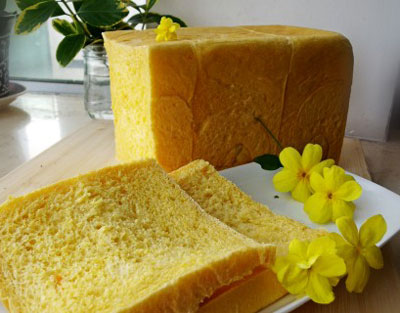 南瓜吐司的做法，细腻柔软的南瓜吐司怎么做