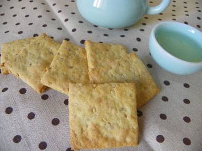 咸香芝麻饼干的做法，咸香味的芝麻饼干怎么