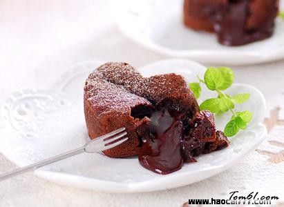 爆浆巧克力熔岩蛋糕的做法