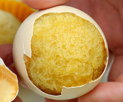 图解如何用鸡蛋壳烤出可爱的小蛋糕