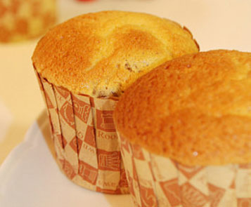 葡萄干蜂蜜纸杯蛋糕的做法，加了葡萄干的蜂