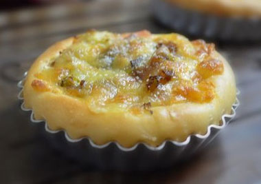 纸杯披萨的做法，如何用纸杯做好吃的小披萨