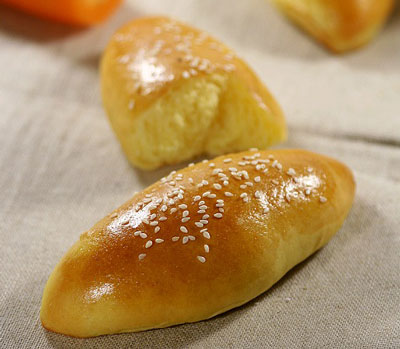 君之胡萝卜小餐包的做法,把胡萝卜变成可口的美食图片3 君之胡萝卜小餐包的做法,把胡萝卜变成可口的美食图片3