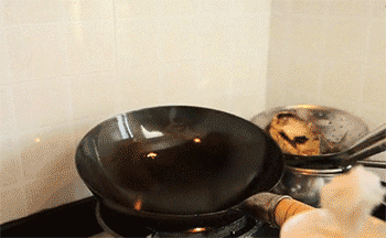 【红烧鲫鱼】放猪油