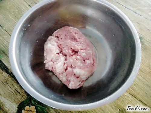 【榆黄菇猪肉饺子】