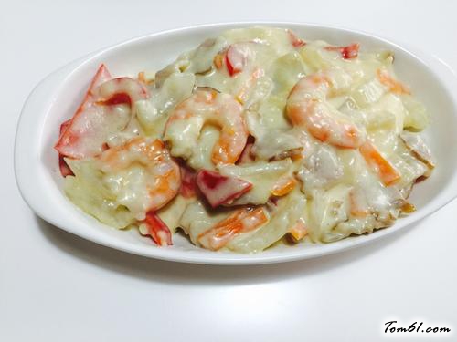 【虾仁培根芝士焗饭】
