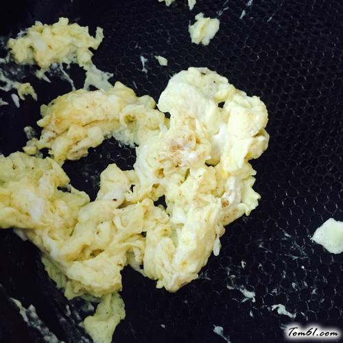 【素菜鸡蛋炒面】