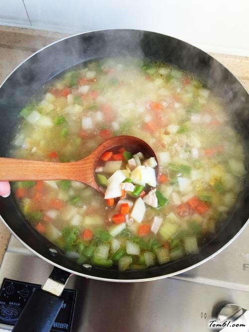 【咖喱鸡肉饭】