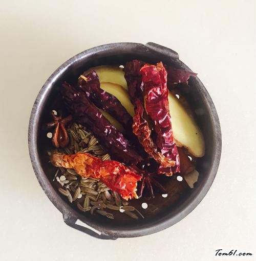 【羊肉烩面】