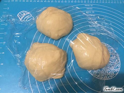 【淡奶油土司（一次发酵法）】