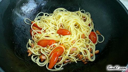 【牛油果培根意面】