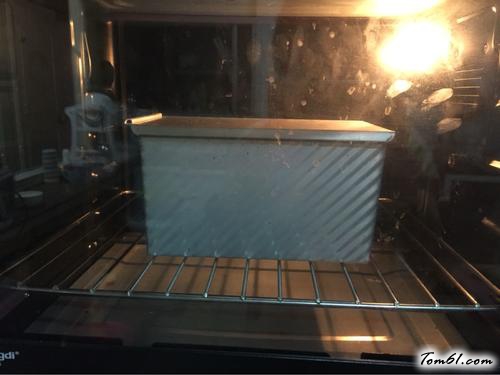 【淡奶油土司（一次发酵法）】