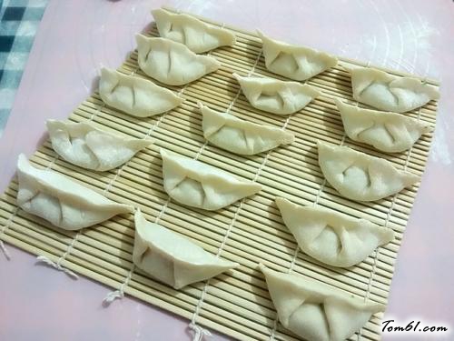 【三鲜荠菜饺子】