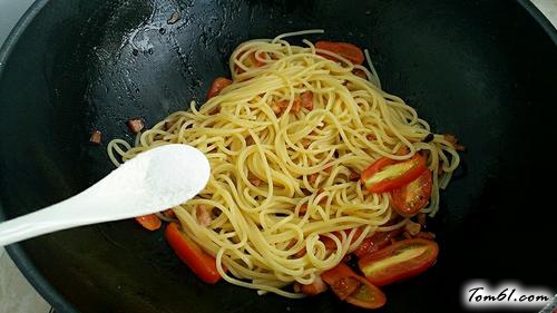 【牛油果培根意面】