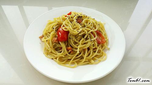 【牛油果培根意面】