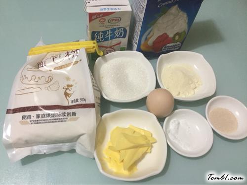 【淡奶油土司（一次发酵法）】