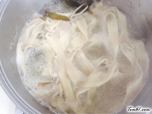 【羊肉烩面】