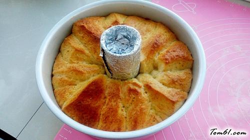 【手撕炼乳面包】