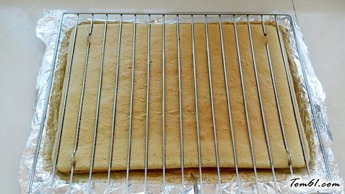 【抹茶奶油蛋糕卷】