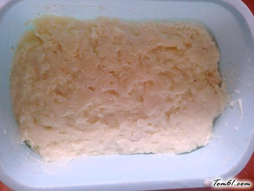 【椰蓉奶油小方块】