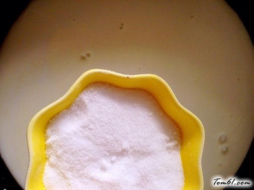 【椰蓉奶油小方块】