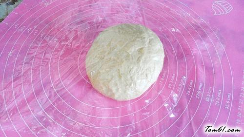 【手撕炼乳面包】