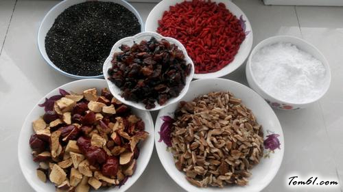 【阿胶固元膏】