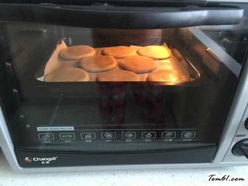 【红豆沙馅酥饼】