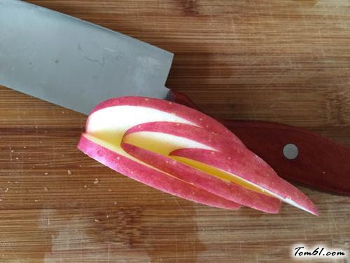 【荷花水果拼盘】