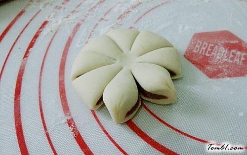 【花朵馒头】