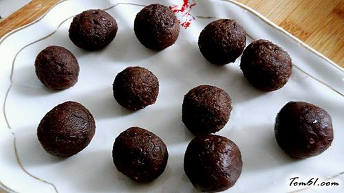 【南瓜糯米芝麻饼】