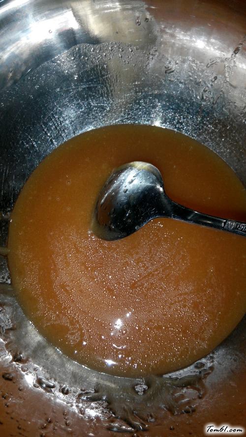 【广式豆沙蛋黄月饼】