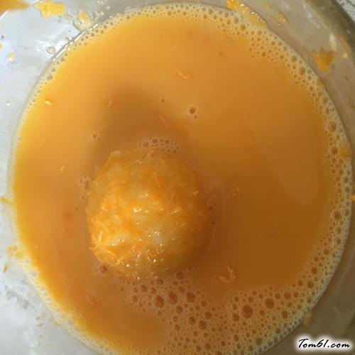 【黄金饭团酥】