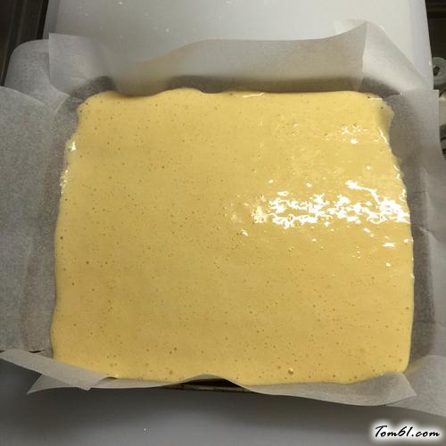 【草莓方层蛋糕】