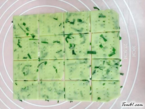 【无糖葱香苏打饼干】