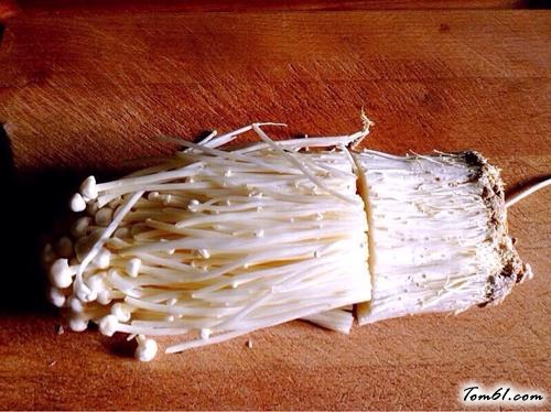 【金针菇培根卷】