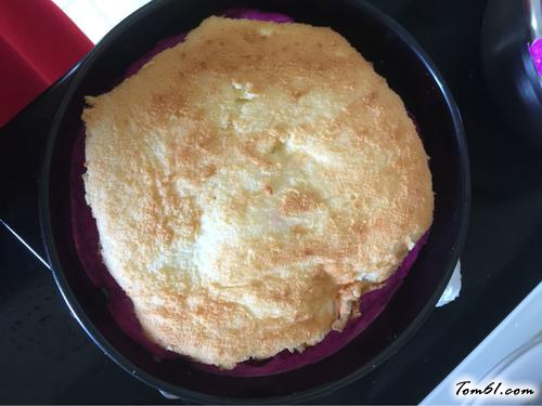 【火龙果酸奶慕斯蛋糕】