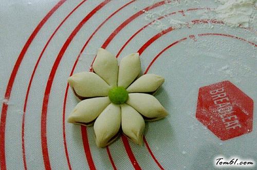 【花朵馒头】