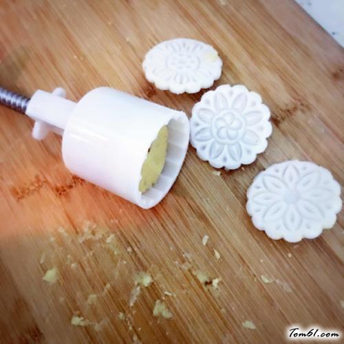 【桂花绿豆糕】