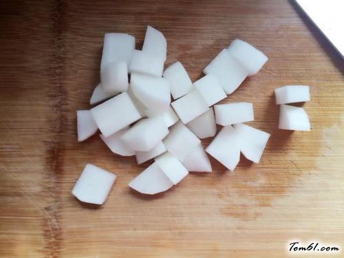 【牛骨南瓜盅】