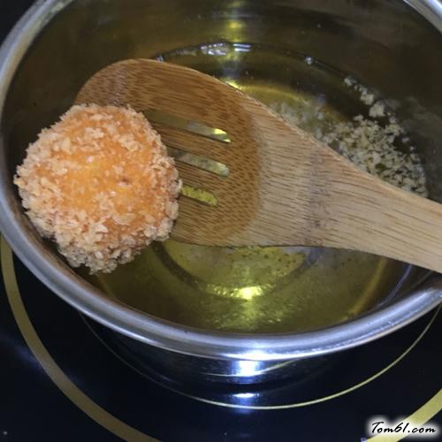 【黄金饭团酥】