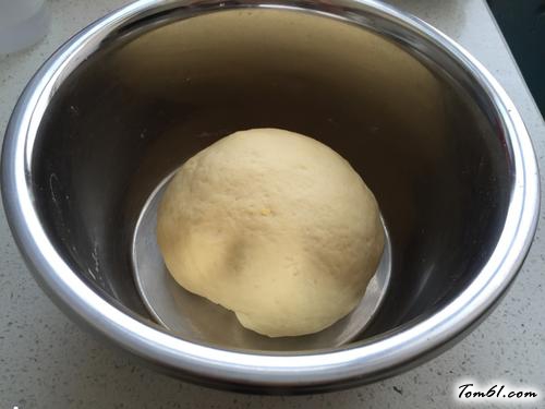 【芝麻白糖小圆饼】