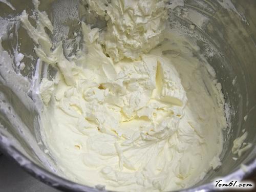 【圣女果蛋糕】